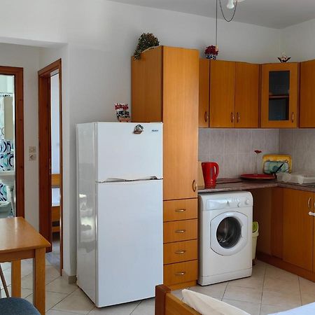 Irene Apartment Kardamena  エクステリア 写真