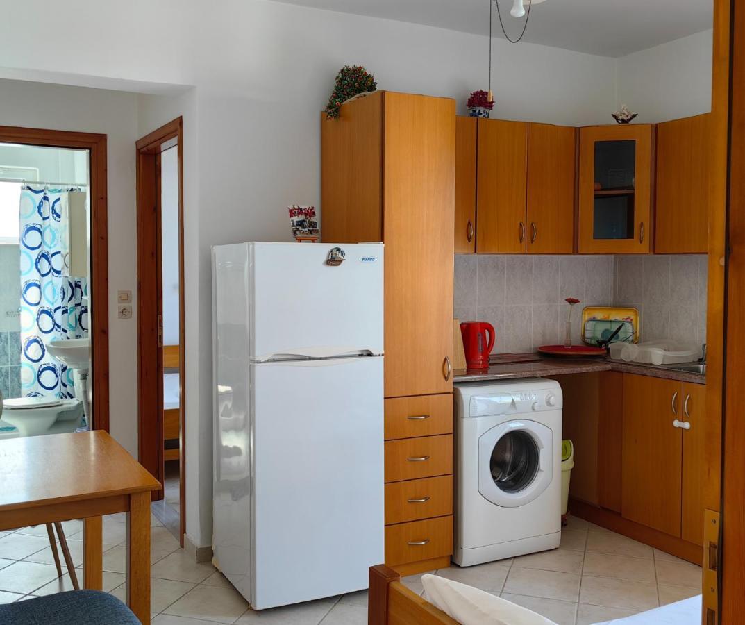 Irene Apartment Kardamena  エクステリア 写真