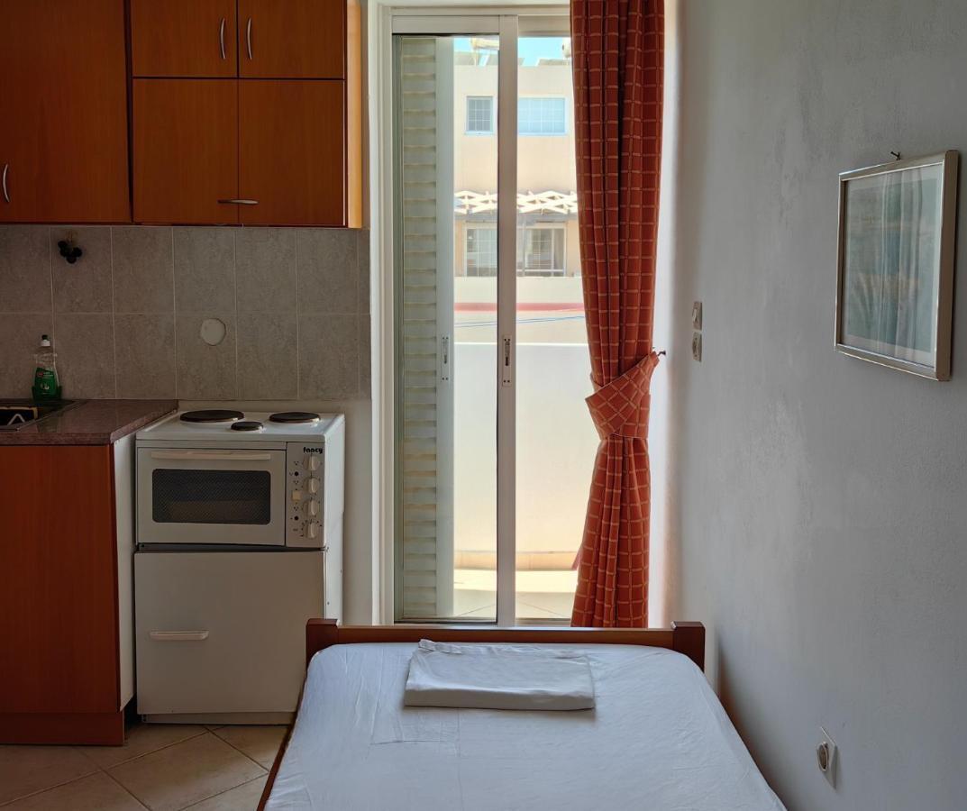 Irene Apartment Kardamena  エクステリア 写真